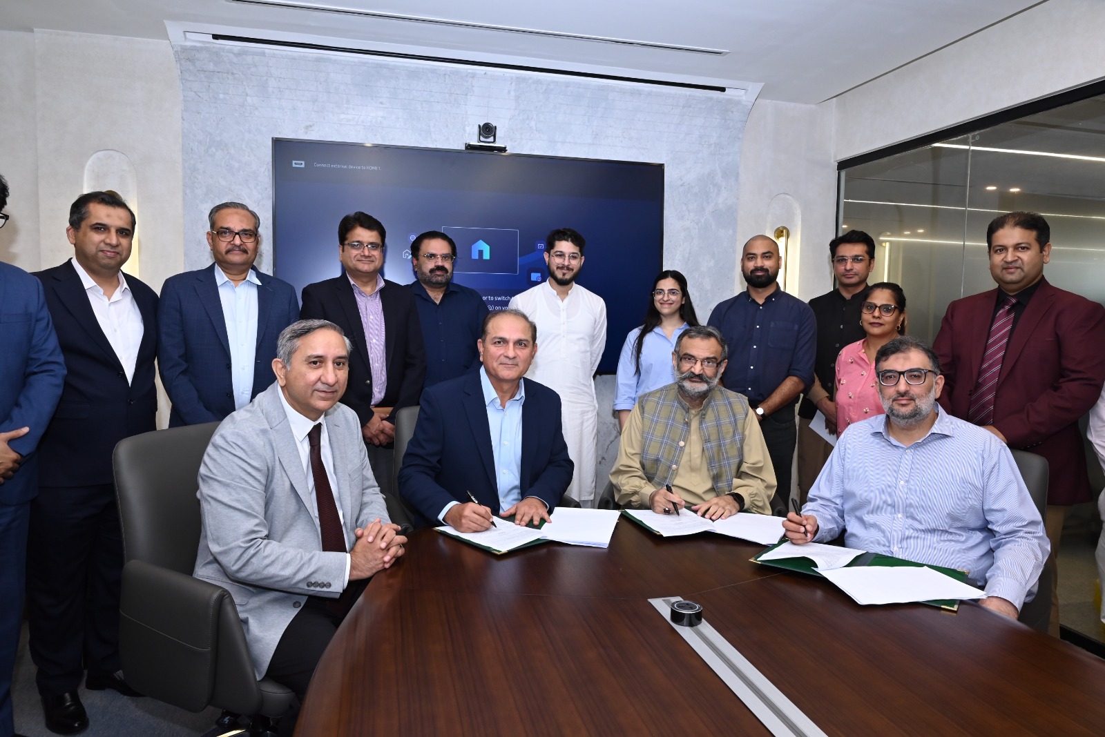 Rizq, Pledges and Sona Welfare Foundation Partner for Farmer Rehabilitation & Training in Khanewal.